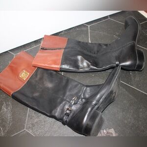 8M Black and Brown Tall Leather Boots Womens Tommy Hilfiger Xenon 1" Heel Zip Up